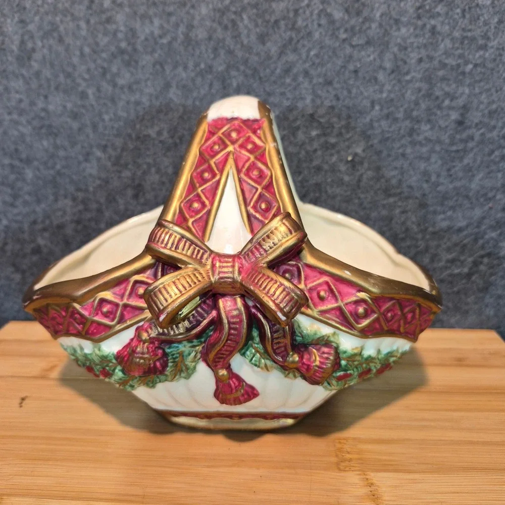 VTG Ceramic Holiday Basket Fitz & Floyd Style 90s kitsch cottage 80s nostalgia